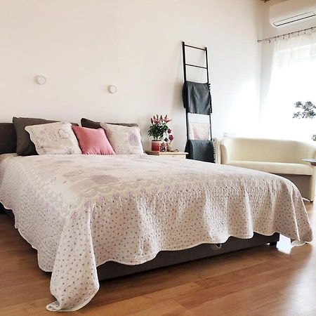 Balaton Apartman 펄로즈너크 외부 사진