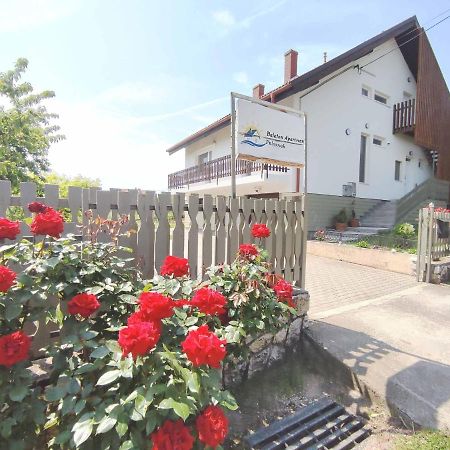 Balaton Apartman 펄로즈너크 외부 사진