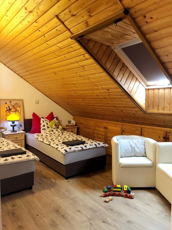 Balaton Apartman 펄로즈너크 외부 사진