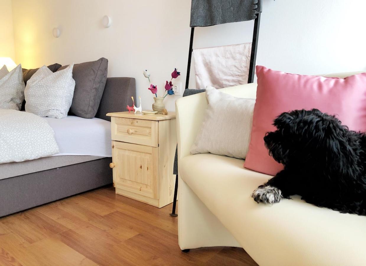 Balaton Apartman 펄로즈너크 외부 사진