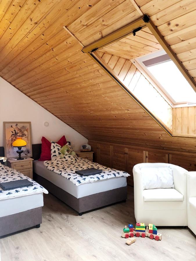 Balaton Apartman 펄로즈너크 외부 사진