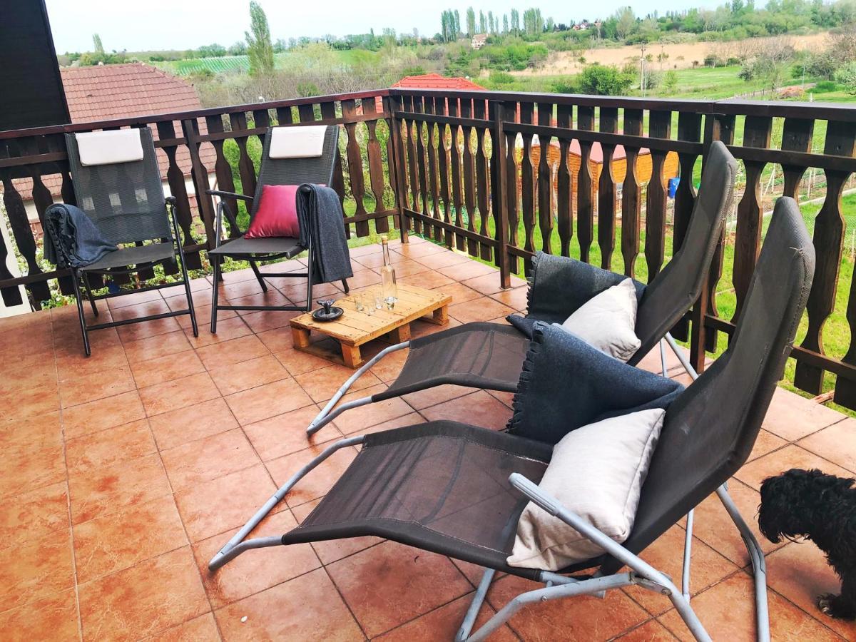 Balaton Apartman 펄로즈너크 외부 사진