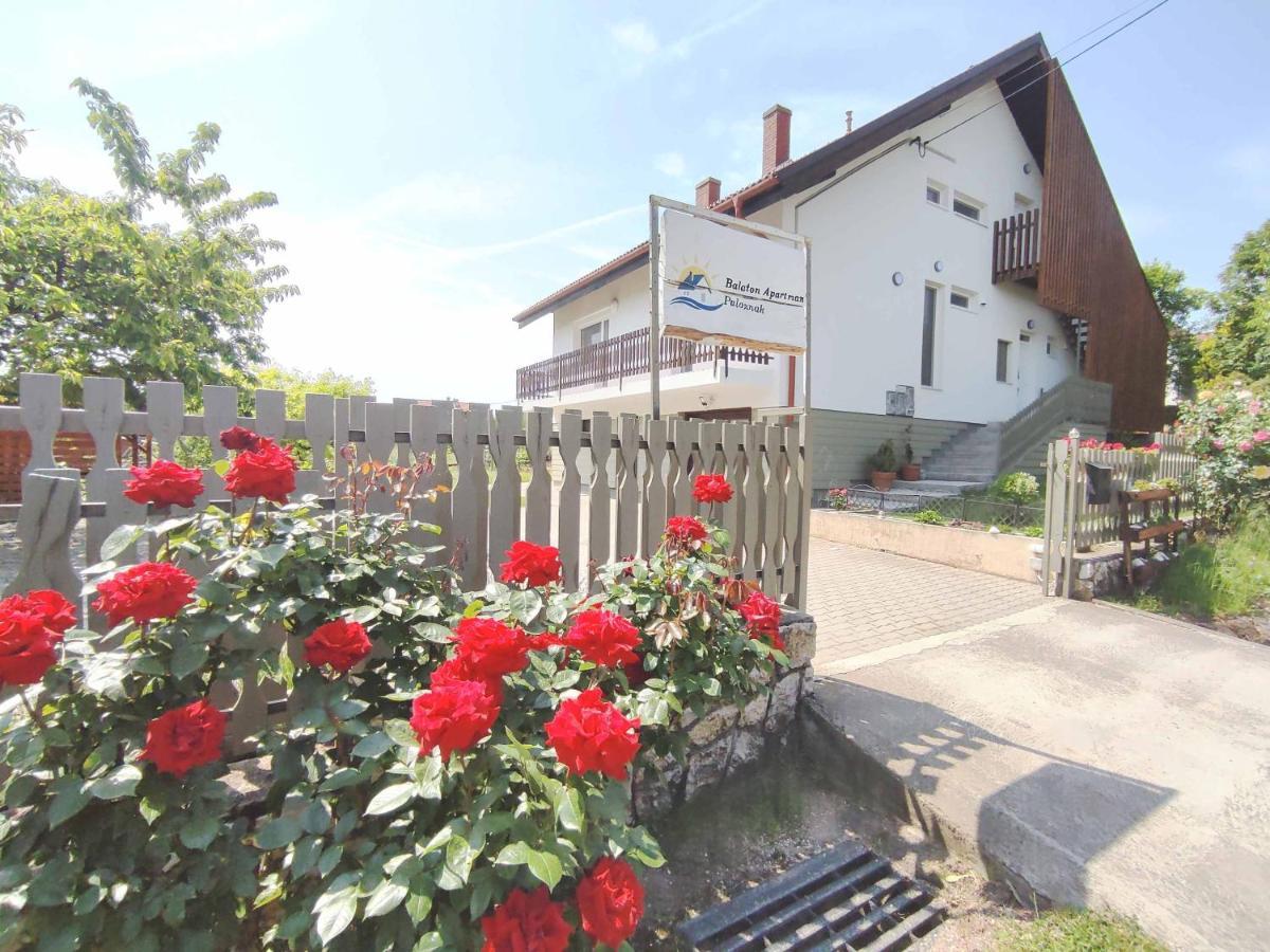 Balaton Apartman 펄로즈너크 외부 사진