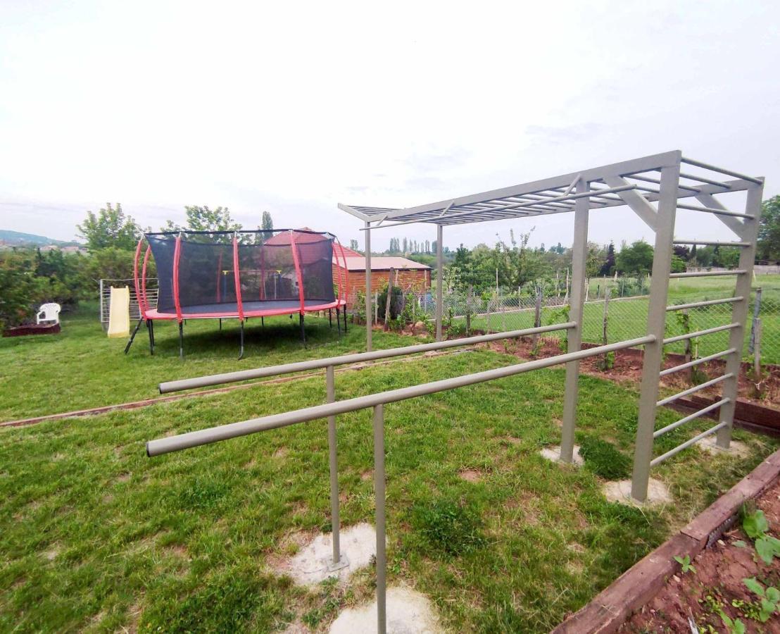 Balaton Apartman 펄로즈너크 외부 사진